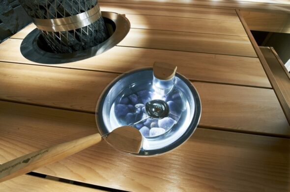 Valaistu_loylykiulu_Sun_Sauna
